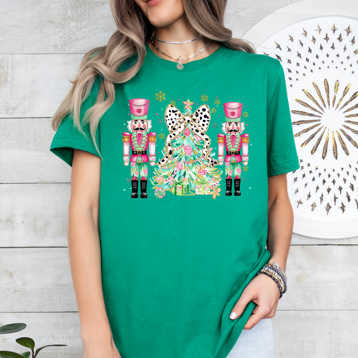 Nutcrackers & Christmas Tree | Bow | Adult T-shirt